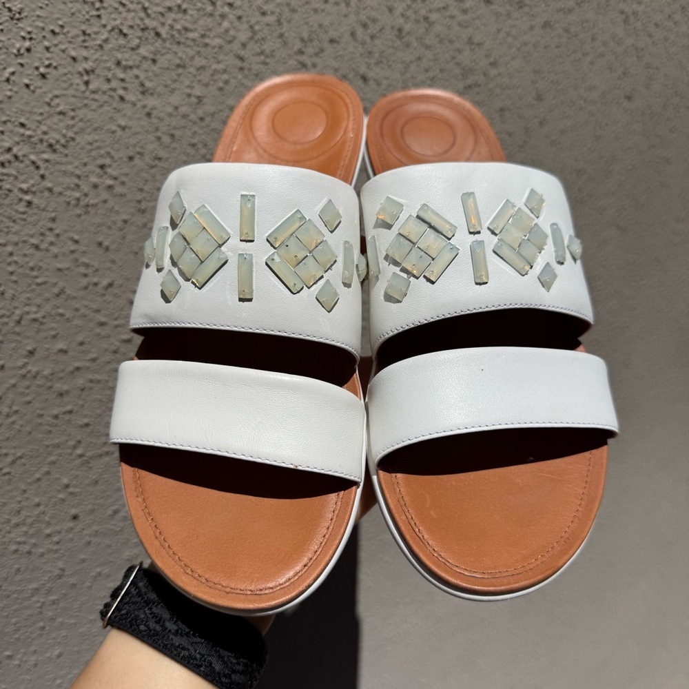 FitFlop Delta Rhinestone Embellished Slip-On White Leather Slide Sandals